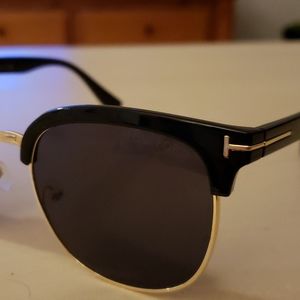 Tom ford sunglass